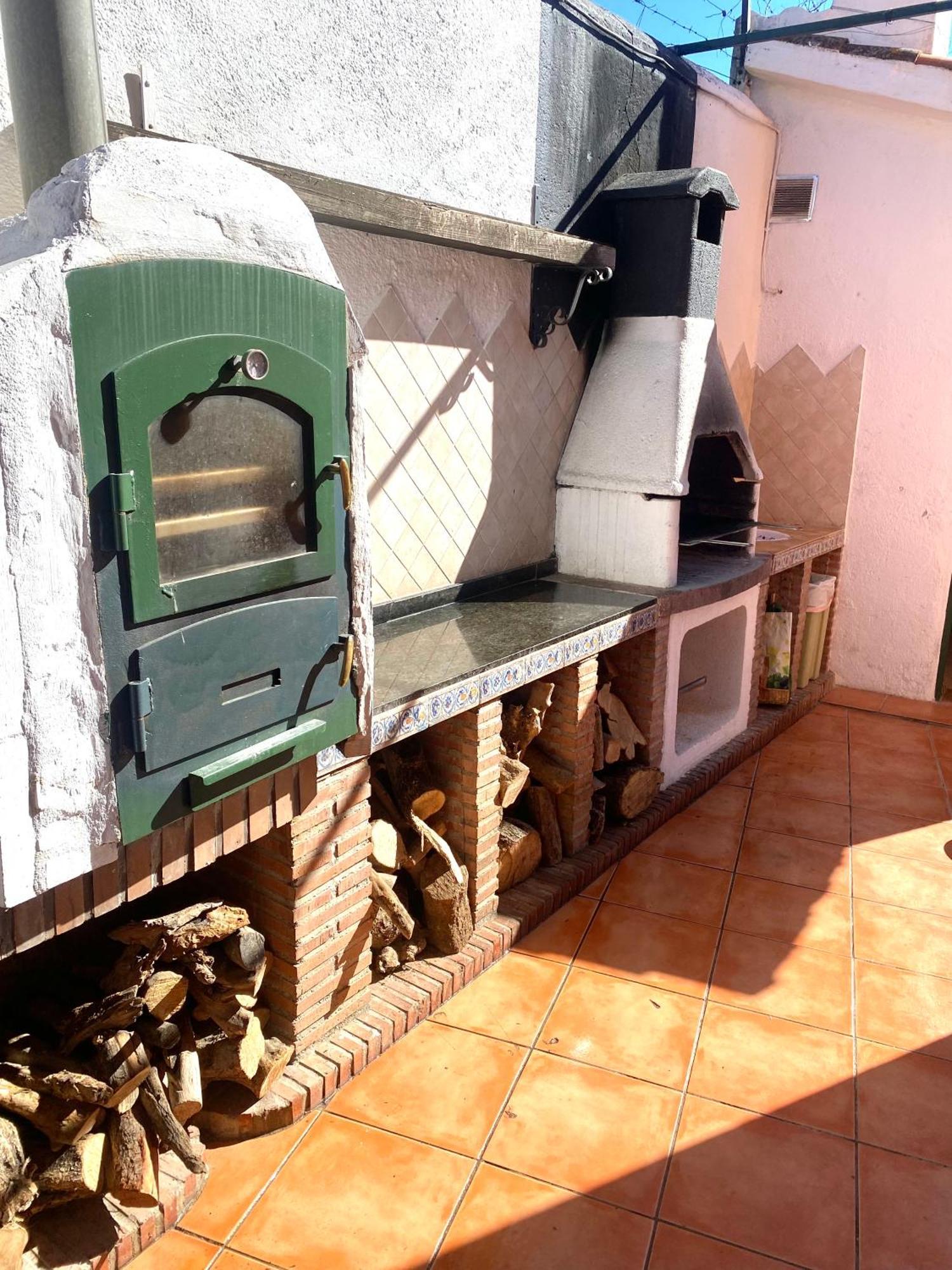 Villa Huetor , Piscina Y Barbacoa Privada Huetor Vega Luaran gambar